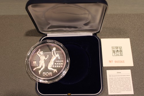China yuan 1988 - 50, volleyball